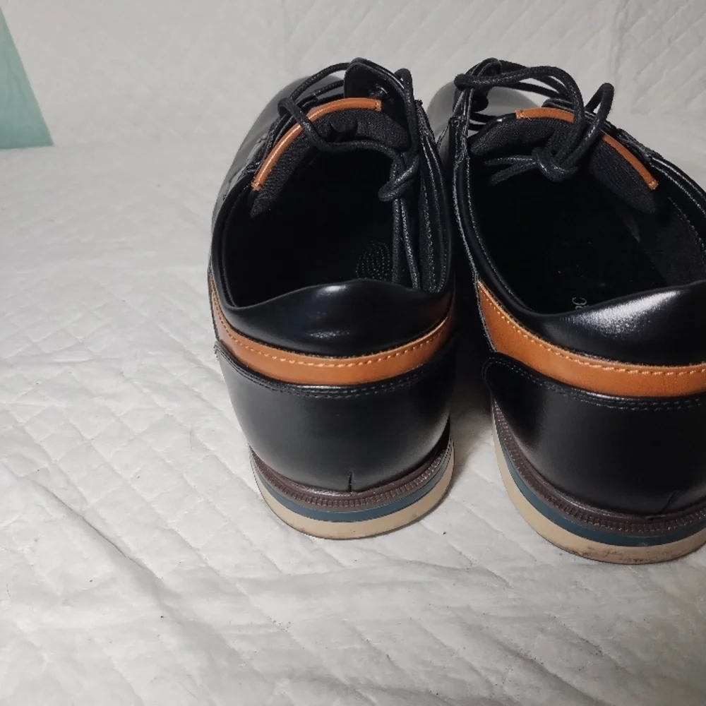 Men's Black Leather Derby Shoes